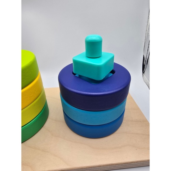 Lovevery Wooden Twist & Pivot Puzzle Stacker Montessori Toddler Toy Rainbow - Picture 4 of 7